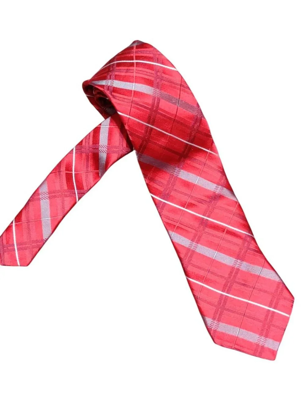 Nicole Miller New York Red Plaid Necktie Preppy Classic Luxury Formal Dress Tie